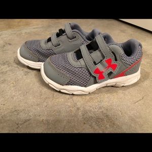 Under Armour 7 toddler boy shoes